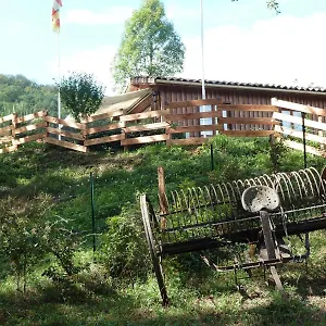 https://gite-la-lanterne.midi-pyreneeshotels.com